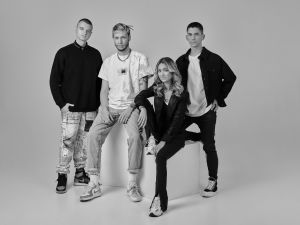 Sport & utcai ruházat